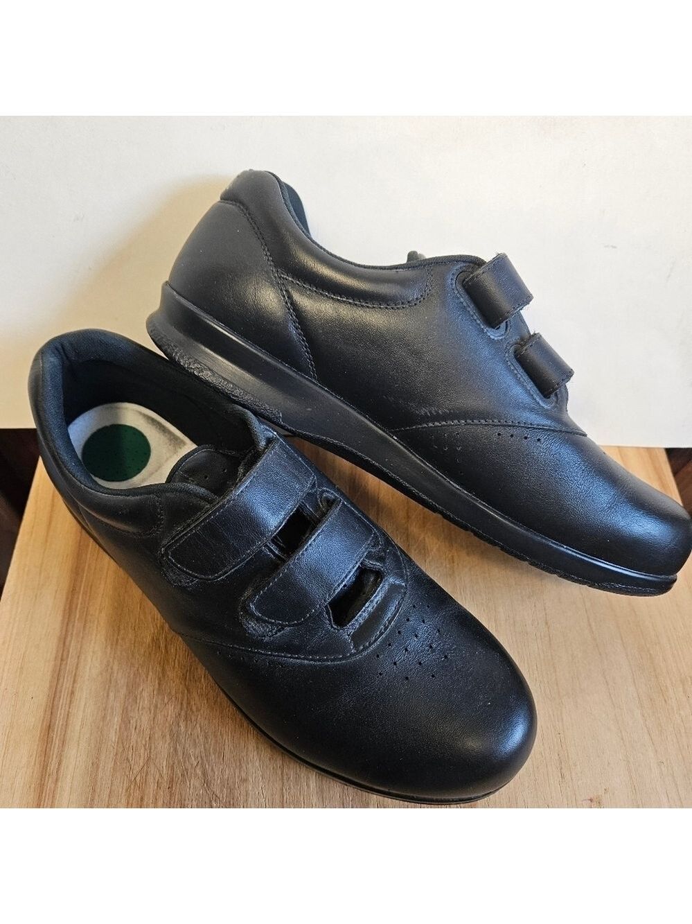 Ladie's SAS Black Velcro Shoes, Size 10M